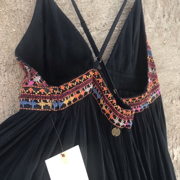 Gorgeous NWT Billabong maxi dress size M - Picture 4 of 6